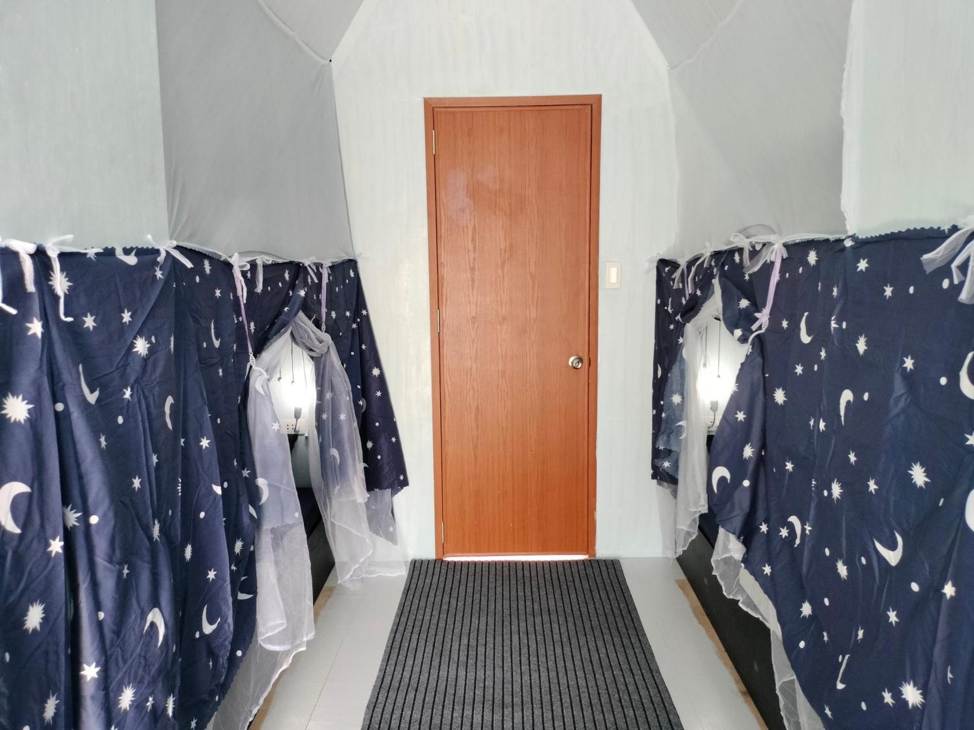 Riu Del Mar Hostel Dauis Pokoj fotografie